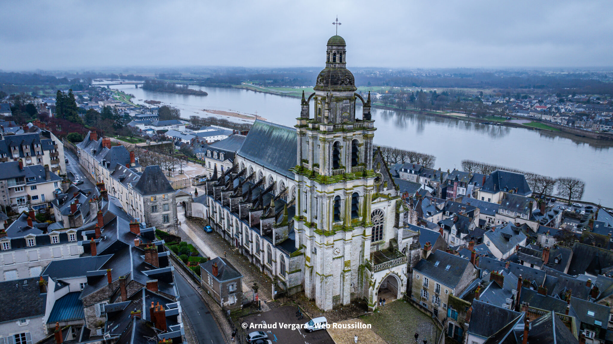 Vue aérienne avec drone de Blois
